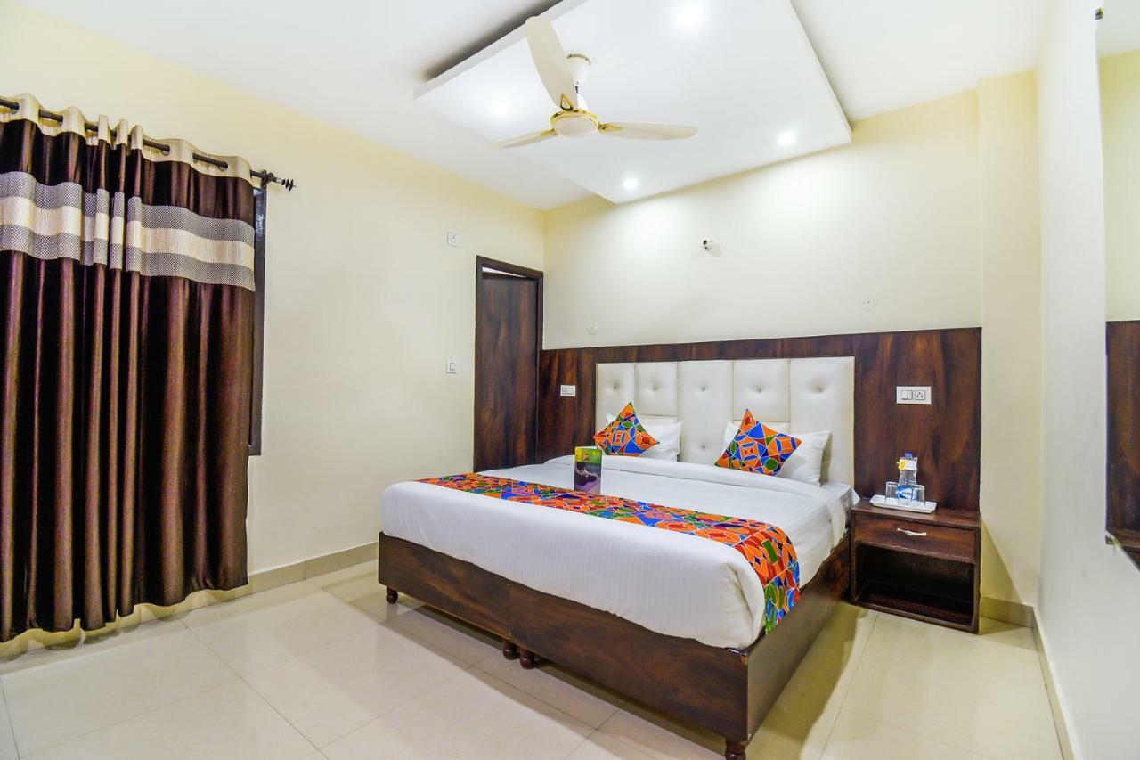 Fabhotel Js Regency Gt Road Amritsar Zewnętrze zdjęcie